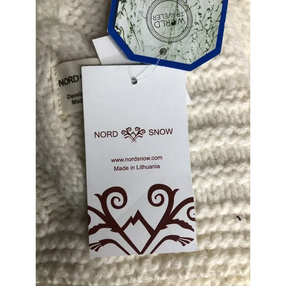 Nord Snow Knitted Throw Developed In Norway Made In Lithuania 100% Merino Wool